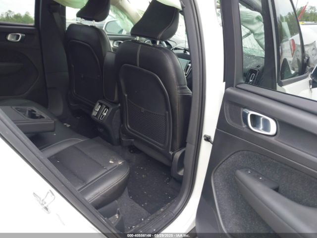 2019 VOLVO XC40 YV4AC2HK7K2107905 Photo 7