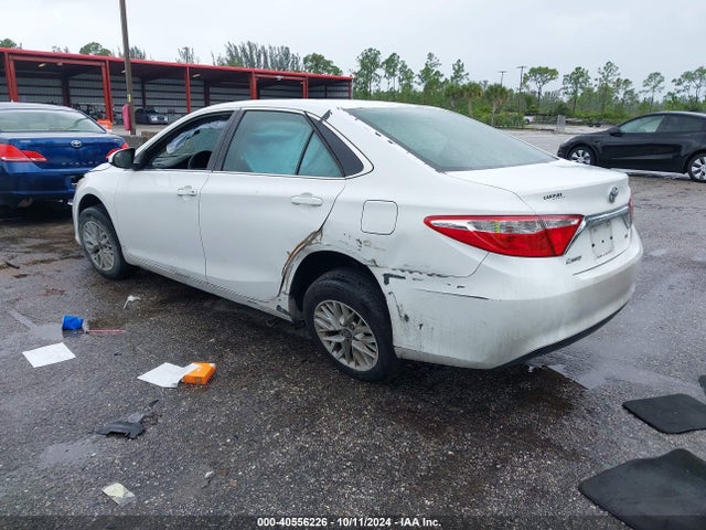 Toyota CAMRY LE 2017 4T1BF1FK2HU377807 Image 3