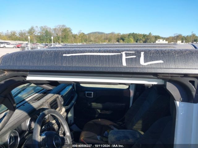 1C4HJXEN0MW815489 Jeep Wrangler Unlimited Sahara 4x4
