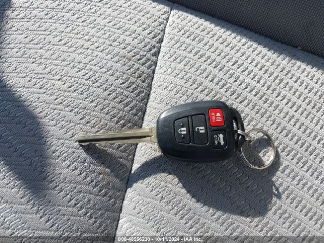 4T1BF1FK2HU777379 Toyota CAMRY LE