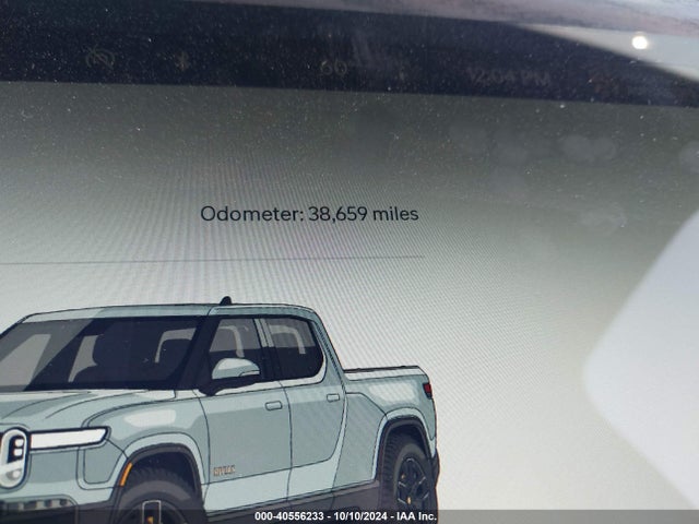 Rivian R1t Adventure 2022 7FCTGAAA4NN009584 Image 15