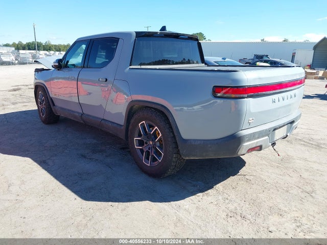 Rivian R1t Adventure 2022 7FCTGAAA4NN009584 Image 3