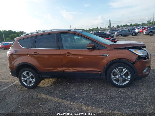Ford Escape Titanium 2017 1FMCU9J93HUA21864 Image 13