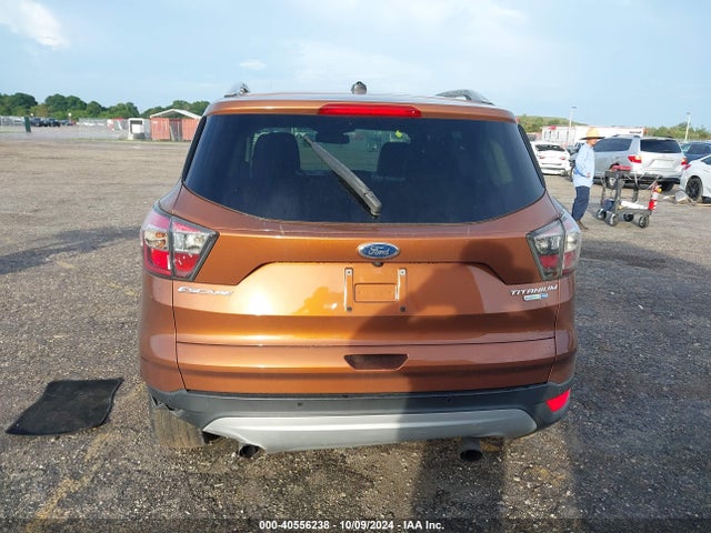 Ford Escape Titanium 2017 1FMCU9J93HUA21864 Image 16