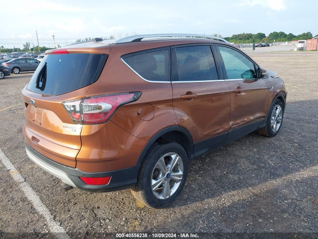 Ford Escape Titanium 2017 1FMCU9J93HUA21864 Image 4