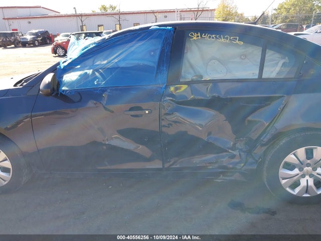Chevrolet Cruze Ls Auto 2014 1G1PA5SH1E7160343 Image 6