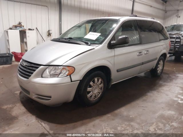 2005 CHRYSLER TOWN & COUNTRY 1C4GP45R25B380589 Photo 1