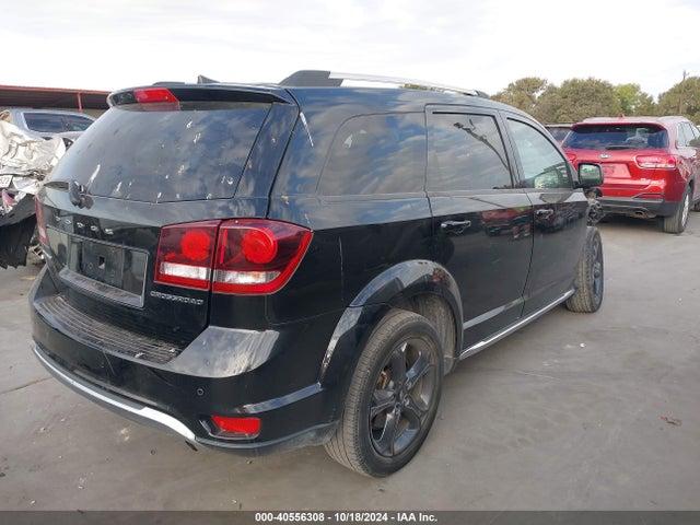 3C4PDCGB8LT269592 Dodge Journey Crossroad