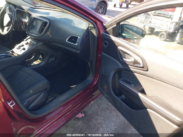 Chrysler 200 Limited 2015 1C3CCCAB1FN752277 Image 5