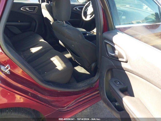 Chrysler 200 Limited 2015 1C3CCCAB1FN752277 Image 8