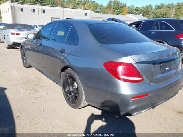 WDDZF4KB3HA171283 Mercedes-Benz E 300 4matic
