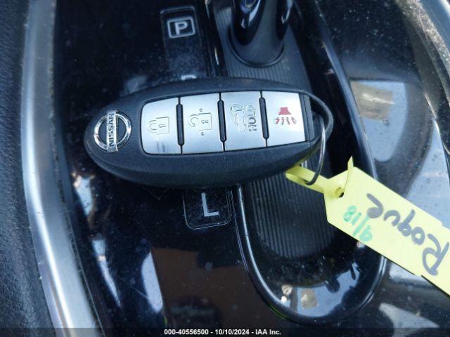 KNMAT2MV8GP648796 Nissan ROGUE SV