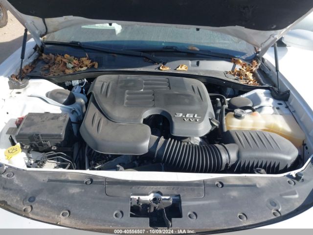 2C3CDXHG8GH347615 Dodge Charger Sxt