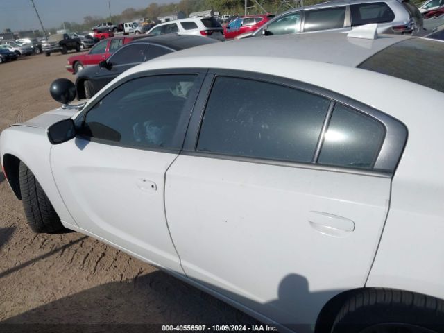 2C3CDXHG8GH347615 Dodge Charger Sxt
