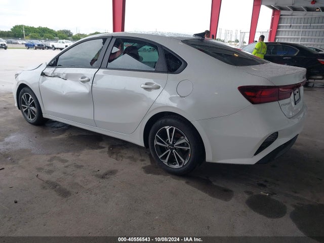 KIA Forte Lxs 2024 3KPF24AD5RE833262 Image 3