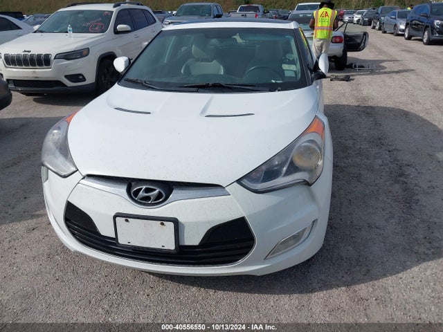 Hyundai Veloster Base W/gray 2014 KMHTC6AD1EU206626 Image 11