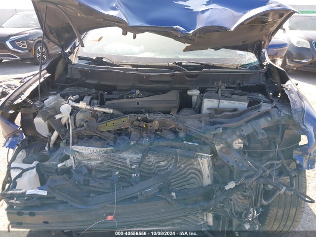 Nissan ROGUE SV 2019 5N1AT2MTXKC717952 Image 10