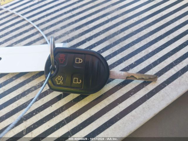 3FADP4EJ1FM105308 Ford FIESTA SE