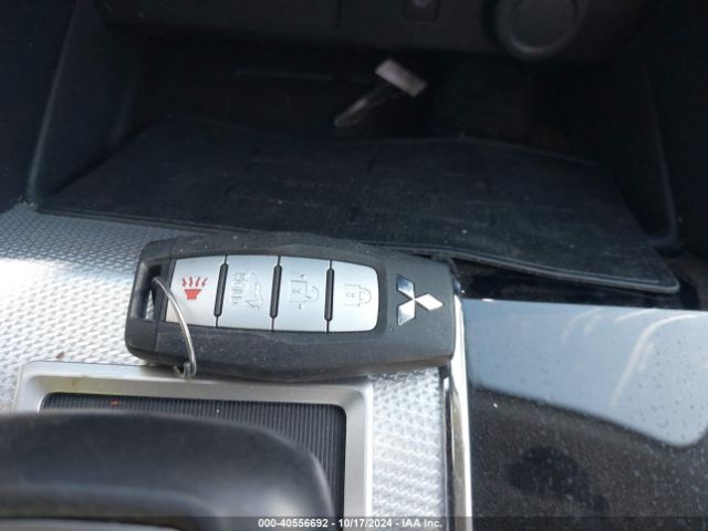 2024 MITSUBISHI OUTLANDER JA4J4WA84RZ018553 Photo 10