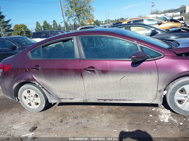 KIA FORTE LX 2018 3KPFK4A76JE169861 Image 14