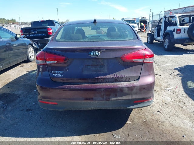 KIA FORTE LX 2018 3KPFK4A76JE169861 Image 17