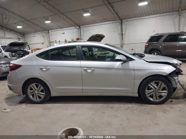 Hyundai ELANTRA SEL 2019 5NPD84LF4KH439452 Image 13
