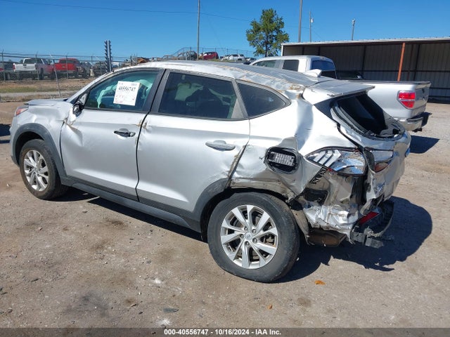 Hyundai TUCSON SE 2019 KM8J23A4XKU917102 Image 3