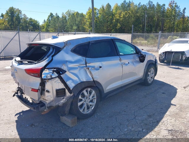 Hyundai TUCSON SE 2019 KM8J23A4XKU917102 Image 4
