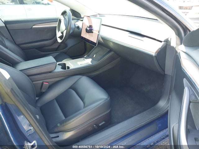 2022 TESLA MODEL 3 5YJ3E1EA9NF185227 Photo 4