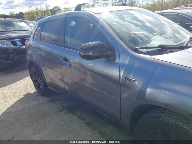JA4AR3AU0JZ028448 Mitsubishi Outlander Sport 2.0 Le