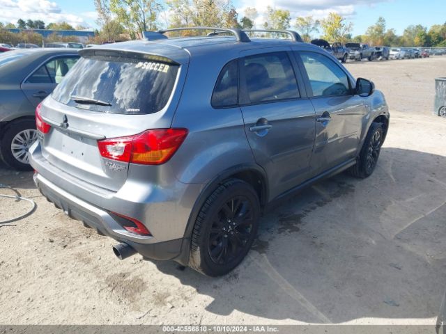 2018 MITSUBISHI OUTLANDER SPORT JA4AR3AU0JZ028448 Photo 3