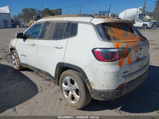 3C4NJCBB6JT140447 Jeep Compass Latitude Fwd