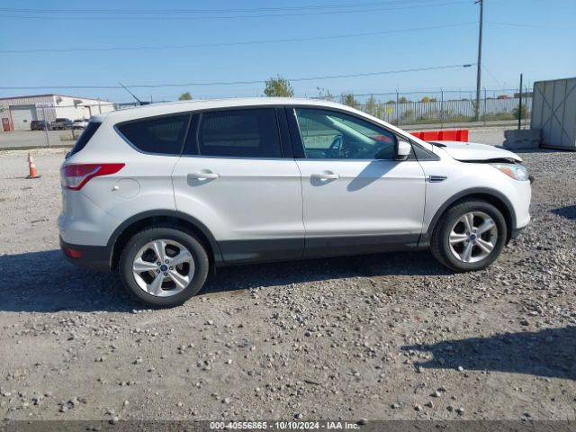 1FMCU0G73FUA65457 Ford ESCAPE SE