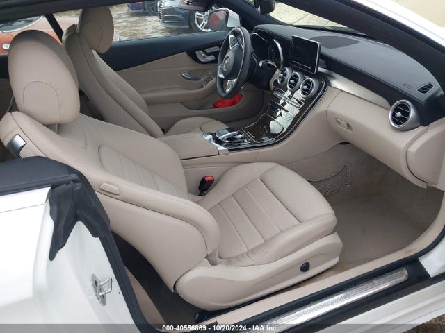 WDDWK4KB4HF527225 Mercedes-Benz C 300 4matic