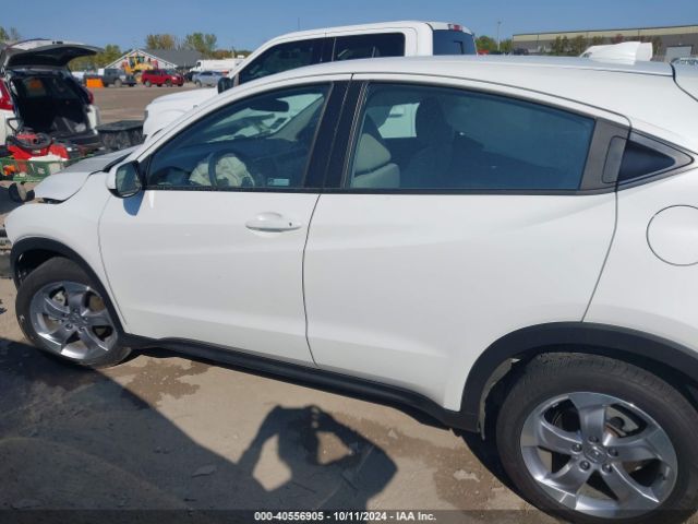 3CZRU6H37NM756971 Honda Hr-v Awd Lx
