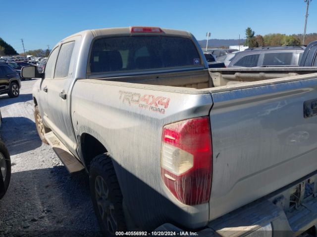 5TFDY5F1XJX724505 Toyota Tundra Sr5 5.7l V8