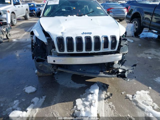 1C4PJLAB9GW135322 Jeep Cherokee Sport