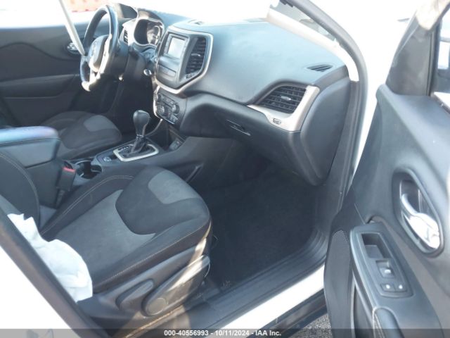 1C4PJLAB9GW135322 Jeep Cherokee Sport