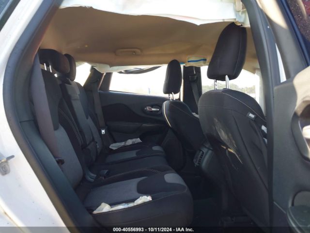 1C4PJLAB9GW135322 Jeep Cherokee Sport