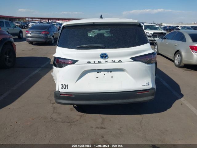5TDKRKEC7RS198924 Toyota SIENNA LE