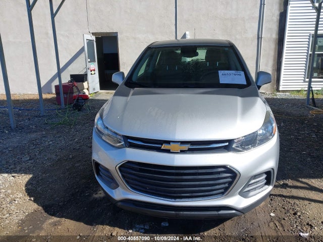 Chevrolet TRAX LS 2018 KL7CJNSB2JB723499 Image 13