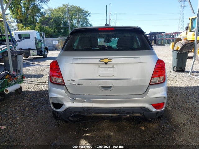 Chevrolet TRAX LS 2018 KL7CJNSB2JB723499 Image 17
