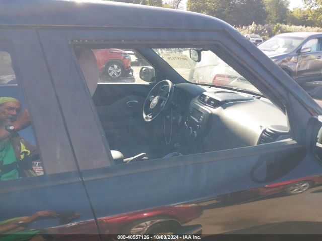 KNDJN2A2XG7254396 KIA Soul