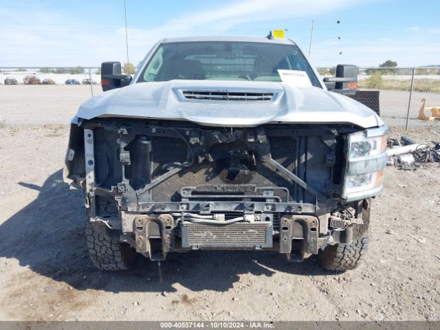 1GC1KUEY8JF241873 Chevrolet Silverado 2500hd Wt