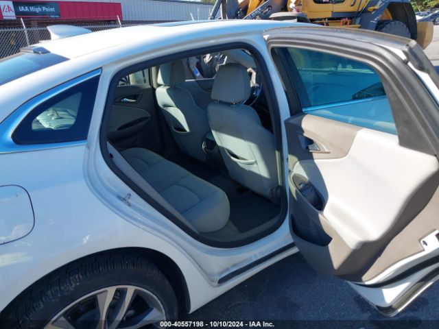 1G1ZD5ST4MF009974 Chevrolet Malibu Fwd Lt