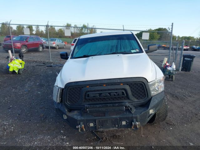 1C6RR7FT6HS690030 RAM 1500 Express  4x4 6'4 Box