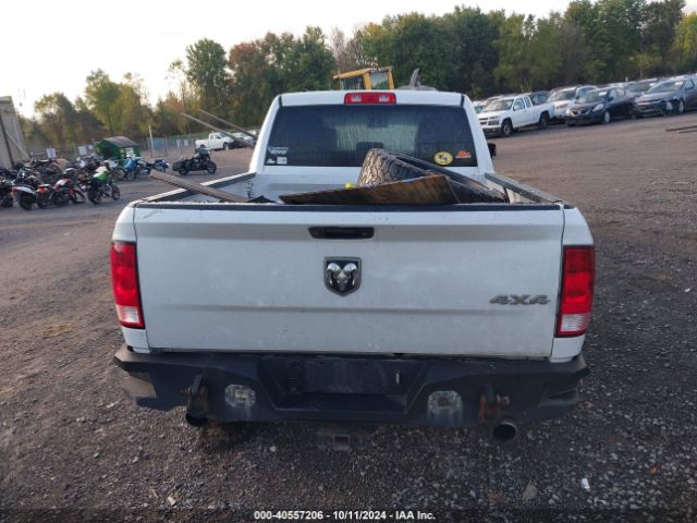1C6RR7FT6HS690030 RAM 1500 Express  4x4 6'4 Box