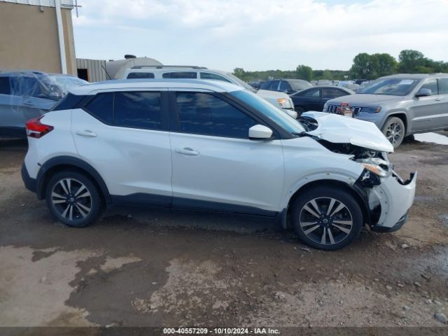 3N1CP5CUXKL537469 Nissan KICKS SV