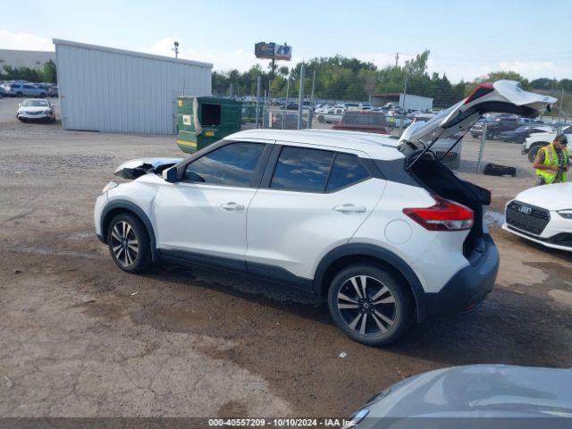 3N1CP5CUXKL537469 Nissan KICKS SV