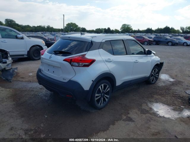 3N1CP5CUXKL537469 Nissan KICKS SV